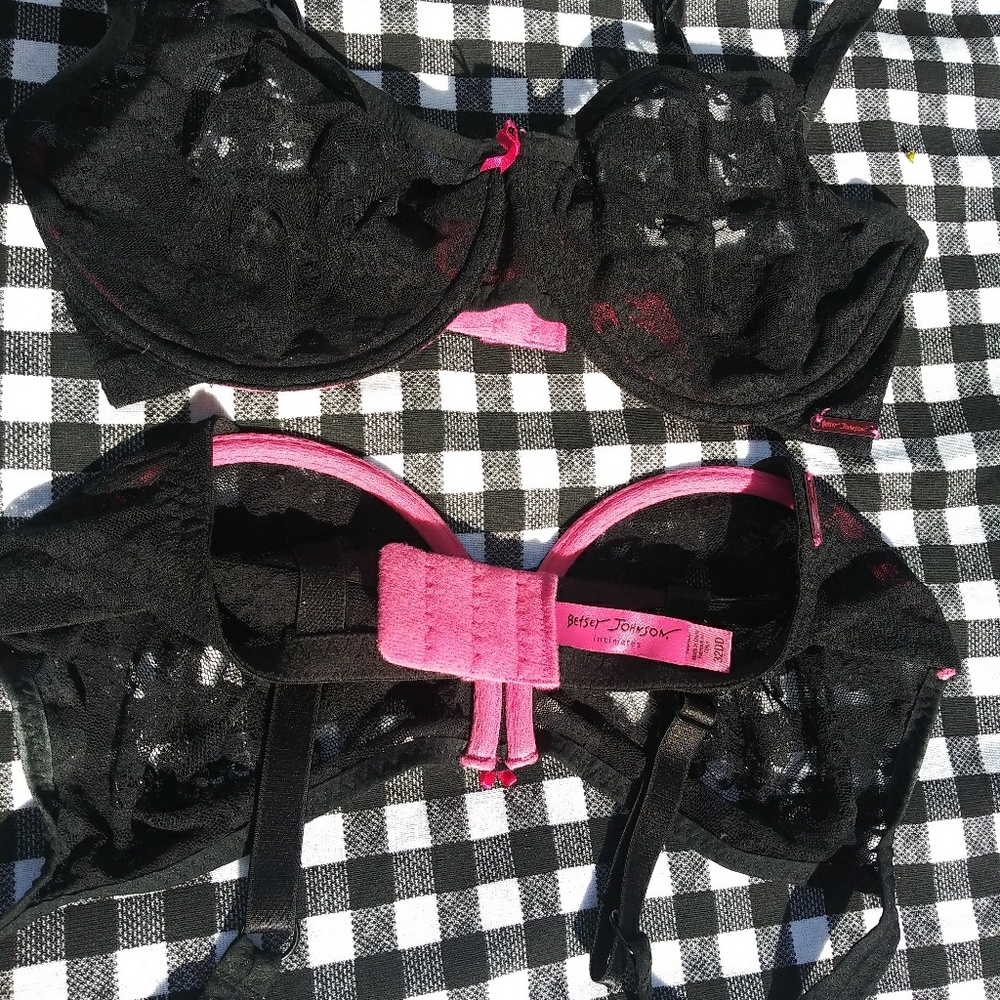 Bras